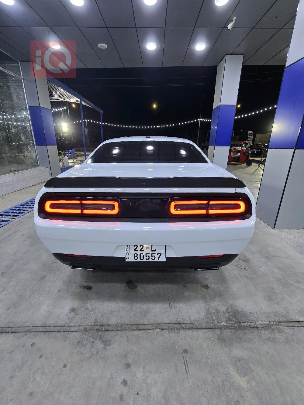 Dodge Challenger